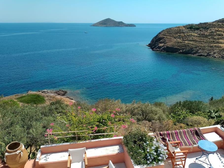 Villa Casa Dei Melograni At Vourlidia Leros Vromolithos Exterior foto